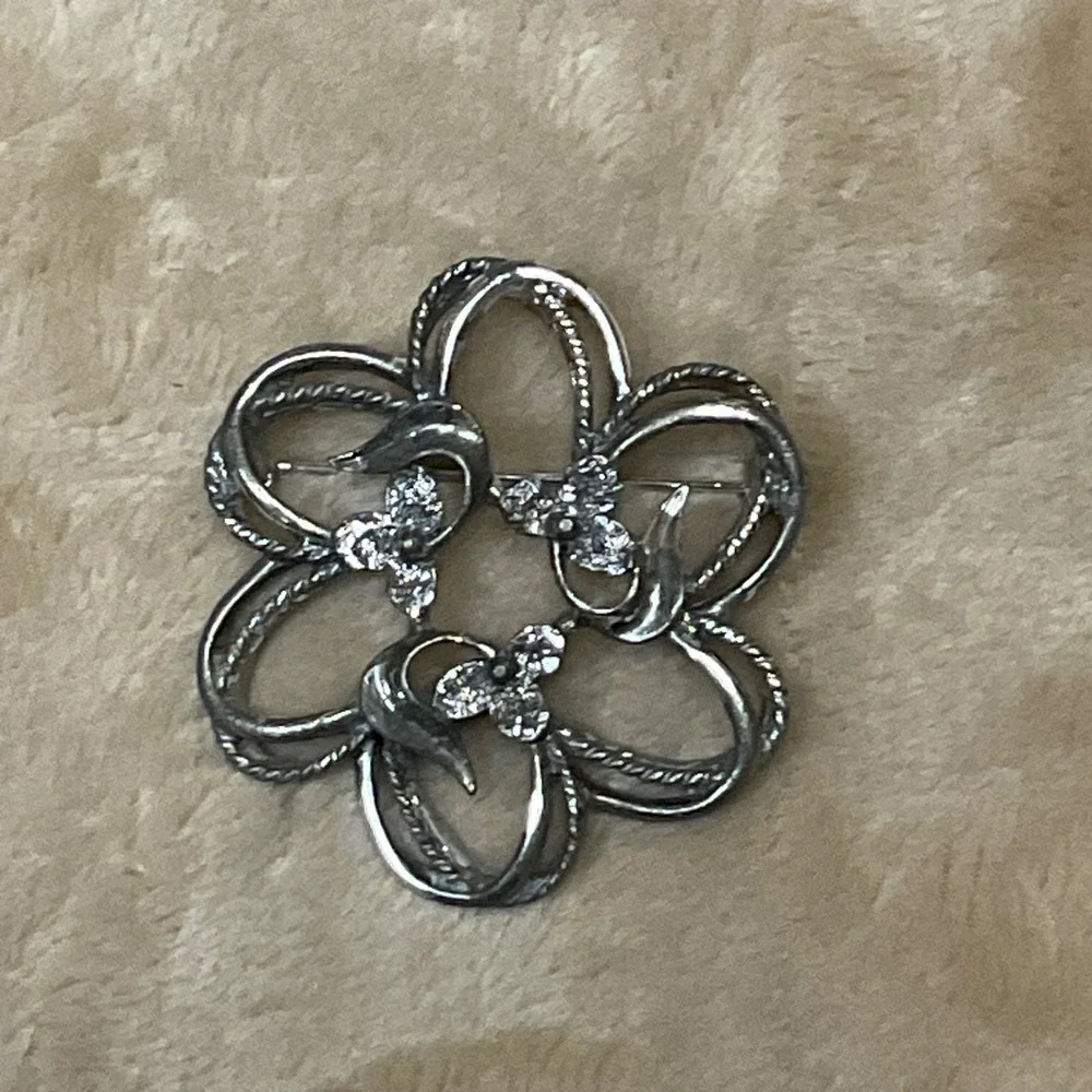 Vintage Sarah Coventry 'Fleurette' Brooch Pin Silver Tone Metal